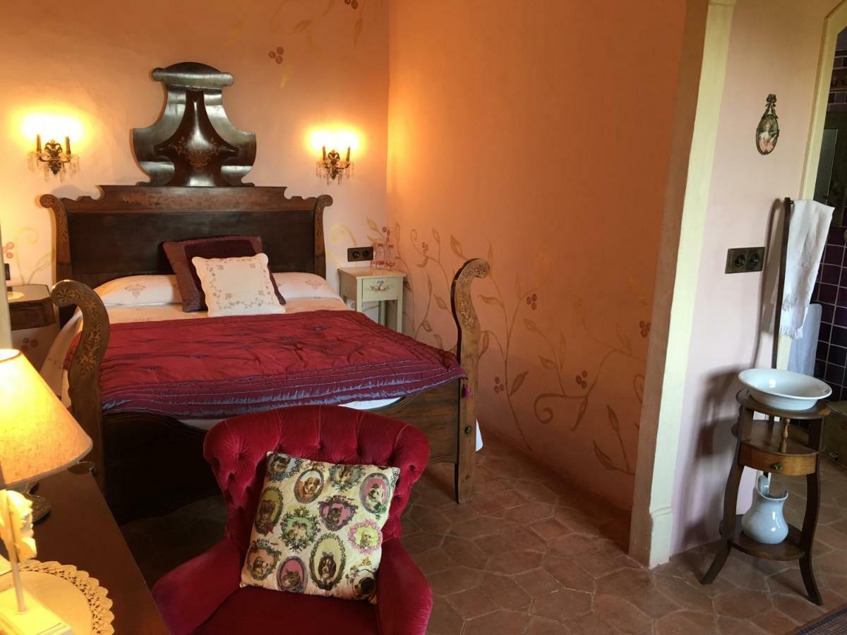 Hotel Masia Can Vive Cabrera de Mar Bagian luar foto